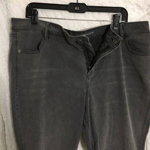 Old Navy NWT Gray Super Skinny Jeans Size XXL - Picture 4 of 8